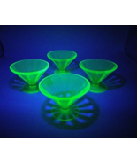 Set of 4 Dessert Depression Glass Federal Green Sherbet Glow Uranium - $15.04