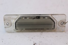 2006-2008 INFINITI FX35 2WD REAR HATCH TRUNK LICENSE PLATE LIGHT LENS K7915 image 3