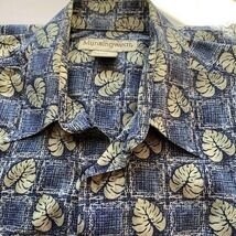 MunsingWear Mens Button Down Hawaiian Shirt Size L - $15.84