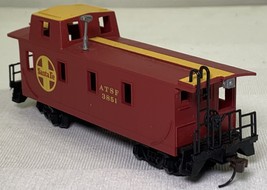 Bachmann Ho Scale Model Trains ATSF Santa Fe Caboose Car No3851 - $24.63