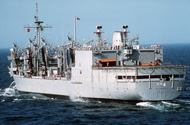 USS SAVANNAH 8X10 PHOTO CVA-38 NAVY US MILITARY REPLENISHMENT OILER PICTURE - £3.94 GBP