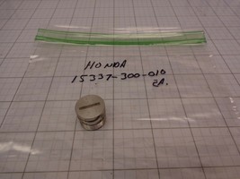 OEM NOS Honda 15337-300-010 Oil tube Plug SOME CB750 71-78 - £13.59 GBP