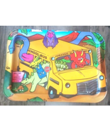 Vtg Dinosaur Metal Folding Tray Lap TV Bed JURASSIC SCHOOL BUS 17.5”x 13” - €17,30 EUR