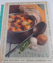 Woman&#39;s Day Encyclopedia of Cookery Vol. 2 Hardback Cookbook 1967 Vintage - £4.69 GBP