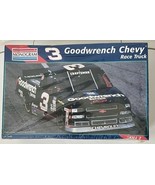 Monogram 2458 1:24 Goodwrench #3 Chevy Race Truck Skill 2 Model Kit - $516.93 MXN