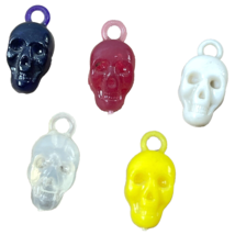 Skull Pendant Plastic Charms Vintage 5 Piece Bundle Prizes Goth Creepy H... - £25.33 GBP