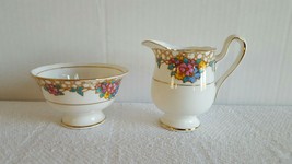 Vintage Royal Albert Sugar And Creamer American Beauty Collection Bone China - £15.66 GBP