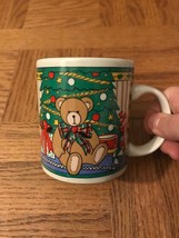 Christmas Mug - $277.04 MXN