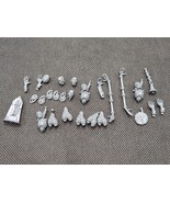 Lot Of (27) Warhammer Fantasy Vampire Counts Bits And Pieces - $332.26 MXN