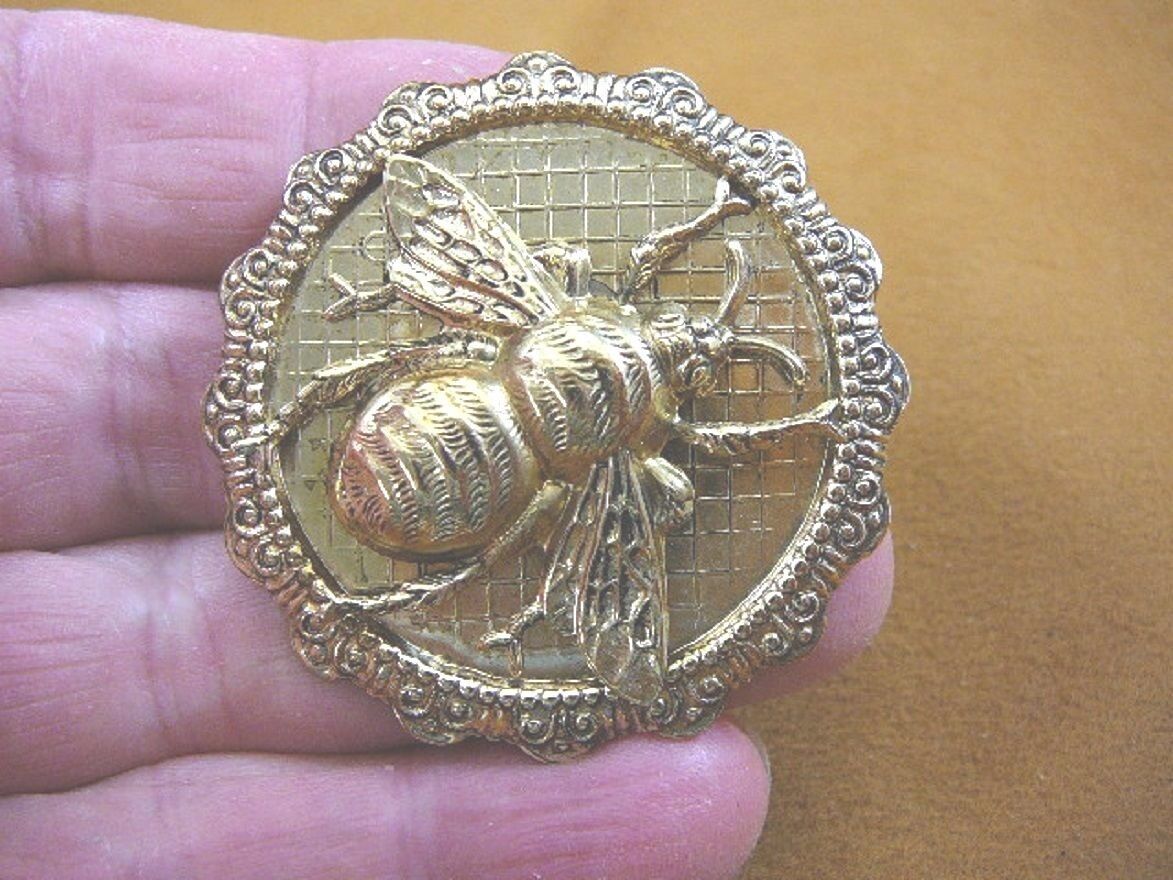 (b-bee-160) large Bee bumble bees insect on round scrolled brass pin pen... - $19.62