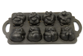 Vtg Cast Iron Teddy Bear Cornbread Muffin Mold Pan John Wright Rustic 1984 USA - £15.78 GBP