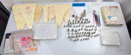 Vintage 70s Wilton Cake Cookie Decorating Piping 70+ Tips Various Sizes ... - €42,56 EUR