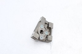99-12 PORSCHE 911 996 997 CONVERTIBLE RIGHT RH LOCK BRACKET E5797 image 2