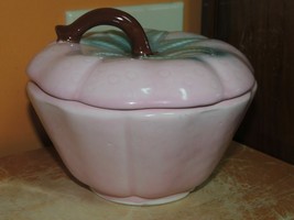 Belmar Strawberry 6.25&quot; Covered Dish Mid Century pink Art Pottery CA USA... - £12.70 GBP