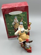 Ornament Hallmark Keepsake Toymaker Santa #1 QX6751 2000 Ken Crow China - £6.81 GBP