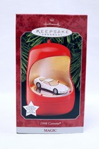 VINTAGE 1998 Hallmark Keepsake Ornament Corvette Magic Lights Motion - £23.73 GBP