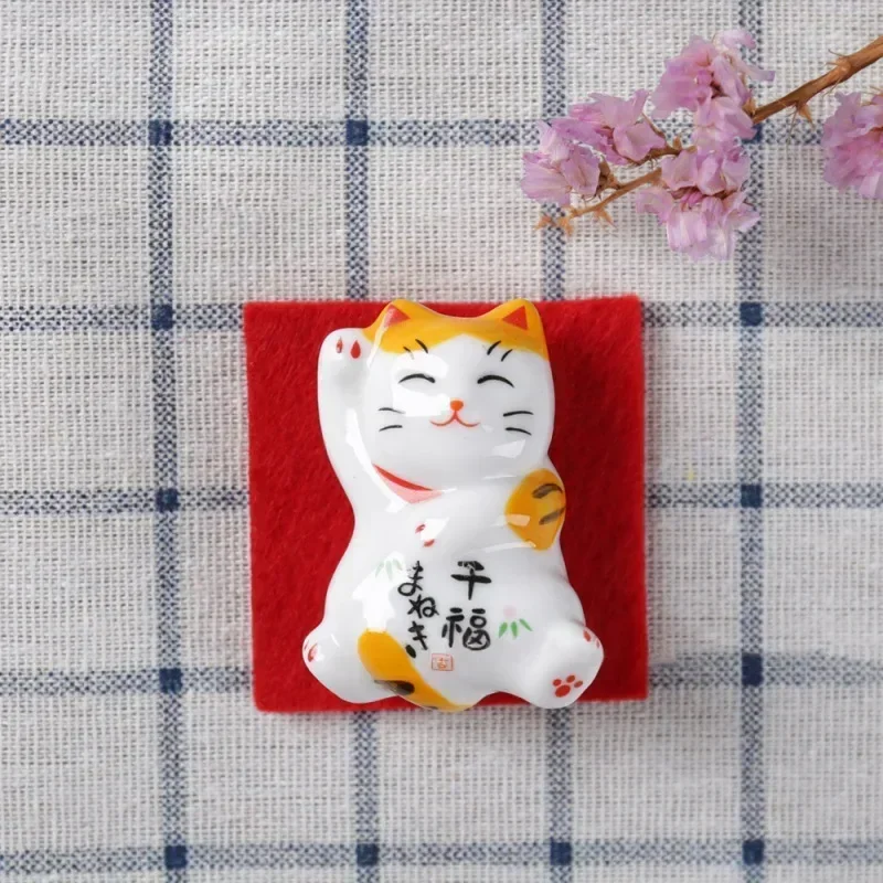 1 5PCS Japanese Style Lucky Cat Ceramic Chopstick Rest Red Cloth Mat Spo... - $5.16