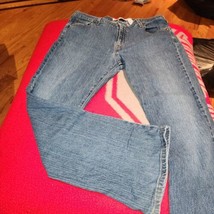 Womens Levis 515s size 16 Nouveau Boot Cut jeans, 36&quot; x 28&quot; Blue - $13.66