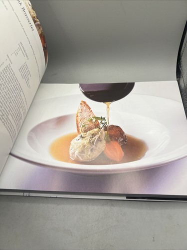 MASTER CHEFS OF FRANCE ~ MAITRES CUISINIERS ~ 2017 ~ THE COOKBOOK ~ Item image 9