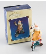 Hallmark Souvenir Decoration &quot;Toymaker Santa CM Collector Series 2002 W ... - £49.51 GBP