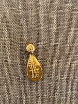 Vintage 14k Yellow Gold 3D Mandolin Charm Pendant Italy 1.3 grams 1&quot; L x 3/8&quot; W - £133.09 GBP