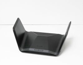 Netgear Nighthawk RAXE300 Tri-Band WiFi 6E Router image 2