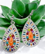 Shimmering Splendor: Silver &amp; Multicolored Beaded Tear Drop Earrings - €8,57 EUR
