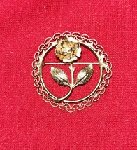 Vtg Golden Rose Filigree Round Brooch Pin J264 - $7.91