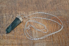 Pendant Wand Green Serpentine or Moss Agate Sterling Silver Box Chain 925 KAY - £29.05 GBP