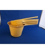 Set Of 5 Vintage Foley Yellow/Mustard Nesting Measuring Cups - Made in USA - €20,53 EUR