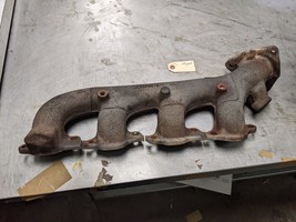 Right Exhaust Manifold From 2004 Chevrolet Silverado 2500 HD  8.1 12555618 - $78.95