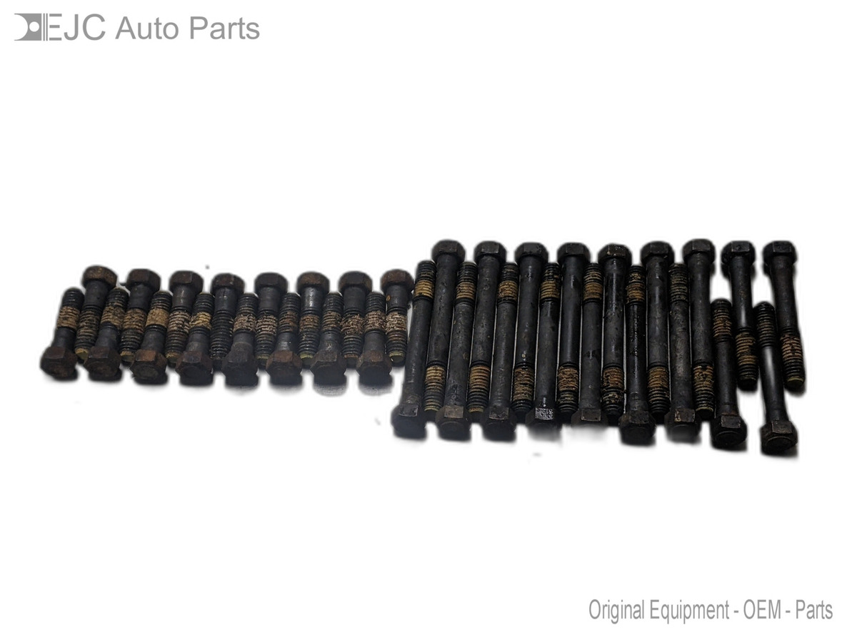Cylinder Head Bolt Kit For 88-96 Chevrolet k1500  5.7  Gas - $34.60