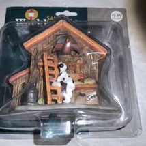 New 2003 Christmas Snow Village Accessory Santas Workbench Hen House - $29.69