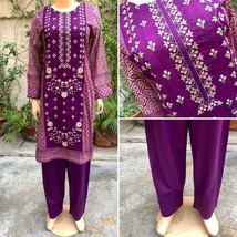 Pakistani Purple Printed Straight Shirt 3-PCS Lawn Suit w/ Threadwork ,S - $76.90 CAD