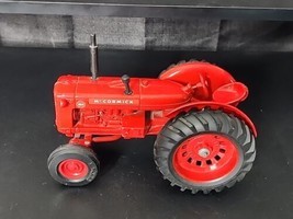 Ertl WD-9 Mc Cormick Utility Farm Tractor Limited Diecast Model Toy 1/16 Scale - £40.08 GBP