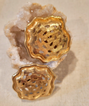 BIG CHUNKY Textured Yellow Goldtone Clip on Statement Earrings Vintage 7... - £15.14 GBP