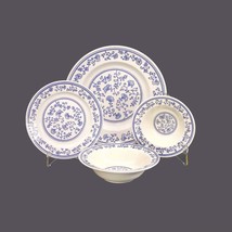Homer Laughlin Sturbridge four-piece place setting made in USA. - £74.75 GBP