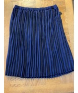 Womens Lord And Taylor Skirt Size Large 0108 - $146.69 CAD