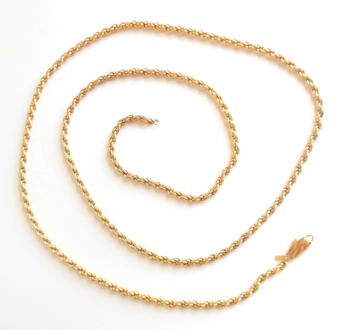 Ladies Vintage Monet 37 Inch Long Gold Rope Necklace Can Be Pulled Over The Head - $17.50