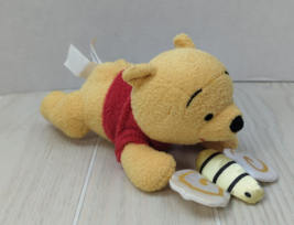 Disney Winnie the Pooh lying down with Bumble bee Plush Vintage - $9.89