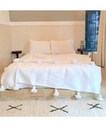 Handmade Organic Cotton Blanket - Pom Pom Blanket - bedspread Coverlet  - $1,779.27 MXN+