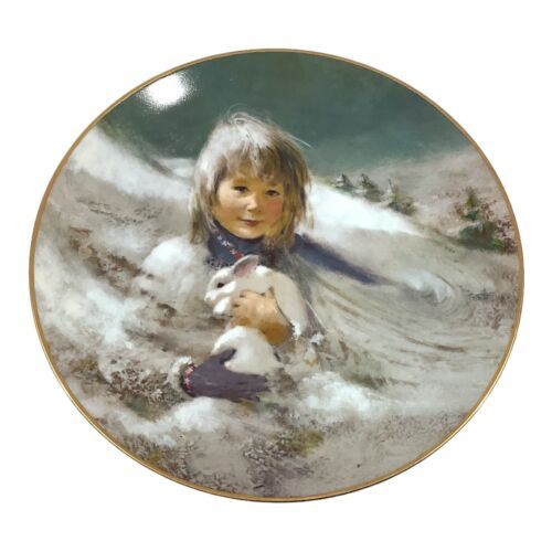 Precious Moments Collector Plate "Snow Bunny" 1980 by Thornton Utz 3rd Issue 8.5 - $11.63