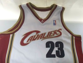 Hardwood Classics Cavaliers NBA James #23 Jersey Mitchell &amp; Ness Lebron James - £39.56 GBP