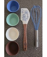 Pioneer Woman ~ DELILAH Utensil Set ~ 1-Whisk ~ 1-Spatula ~ 8-Cupcake Li... - $27.34 CAD