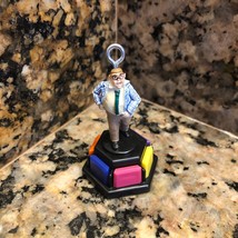 SNL Trivial Pursuit SNL Saturday Night Live Christmas Ornament Keychain ... - £5.57 GBP