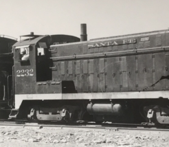 Atchison Topeka &amp; Santa Fe Railway Railroad ATSF #2232 VO-1000 Locomotive Photo - £7.58 GBP