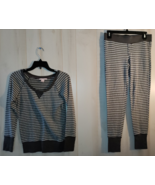 EXCELLENT WOMENS VICTORIA&#39;S SECRET STRIPED THERMAL KNIT PAJAMA SET  SIZE XS - $648.73 MXN