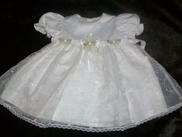 B.T. KIDS Little Girl Dress sz 18 Mos - £11.00 GBP