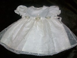 B.T. KIDS Little Girl Dress sz 18 Mos - $19.18 CAD