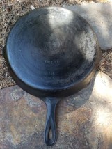 Vintage Griswold Cast Iron Skillet Early Handle Small Logo 716 Size 10 S... - $187.16